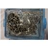 Image 2 : TRAY OF KEYCHAINS AND TRAY OF CLIPS
