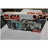 Image 3 : NEW LEGO STARWARS HOTH MEDICAL CHAMBER 75203