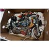 Image 3 : LOT OF 6 MOTOR CYCLE FIGURES