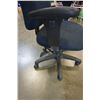 Image 7 : GAS LIFT OFFICE CHAIR