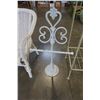 Image 3 : WICKER KIDS CHAIR AND METAL STAND AND HANGER