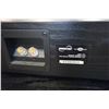 Image 5 : SOUND STAGE SUBWOOFER, 2 FLOOR SPEAKERS, AND CENTER SPEAKER