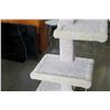 Image 2 : CAT TREE