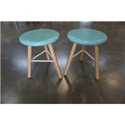 2 SHORT PAINTED STOOLS