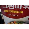 Image 2 : NEW IN BOX GREEN STAR GP1503 PROFESSIONAL JUICE EXTRACTOR