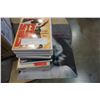 Image 1 : 11 MARILYN MONROE MOVIES AND CALENDAR