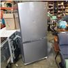 Image 1 : SAMSUNG STAINLESS TOP FRIDGE, BOTTOM FREEZER REFRIGERATOR GUARANTEED WORKING