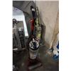 Image 1 : BISSEL POWER CLEAN VACUUM