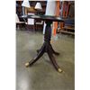 Image 3 : MAHOGANY GLASS TOP PARLOUR TABLE