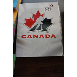 BINDER OF NHL ROOKIE CARDS, VALUE $650