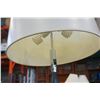 Image 3 : MODERN FLOOR LAMP