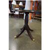 Image 3 : MAHOGANY GLASS TOP PARLOUR TABLE
