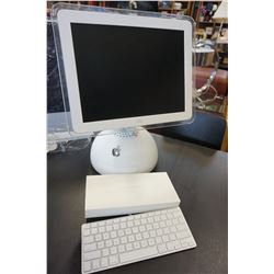 IMAC G-4 GLOBE COMPUTER DESKTOP W/ KEYBOARD AND MOUSE - TESTED AND WORKING