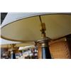 Image 3 : PAIR OF BLACK AND GOLD TABLE LAMPS