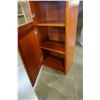 Image 6 : 8FT DISPLAY CASE W/ CUPBOARD LEFT HAND SWING