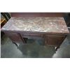 Image 5 : ANTIQUE WOOD DRESSER W/ MARBLE TOP AND FOLDING MIRRORS