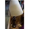 Image 3 : LOT OF TABLE LAMPS