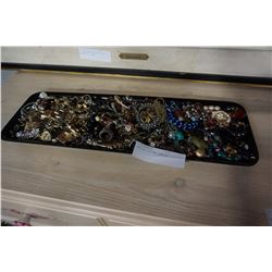 TRAY OF COSTUME JEWELRY