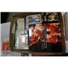 Image 4 : BOX OF HOCKEY MEMORABILIA