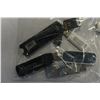 Image 2 : BAG OF FLASH DRIVES
