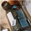 Image 3 : ANTIQUE MENS TRAVEL SET