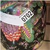 Image 2 : 2 EASTERN VASES MARKED ON BOTTOM