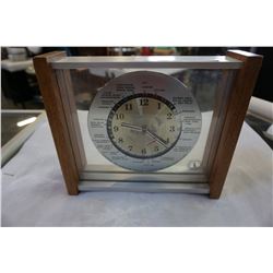 VINTAGE WORLD CLOCK