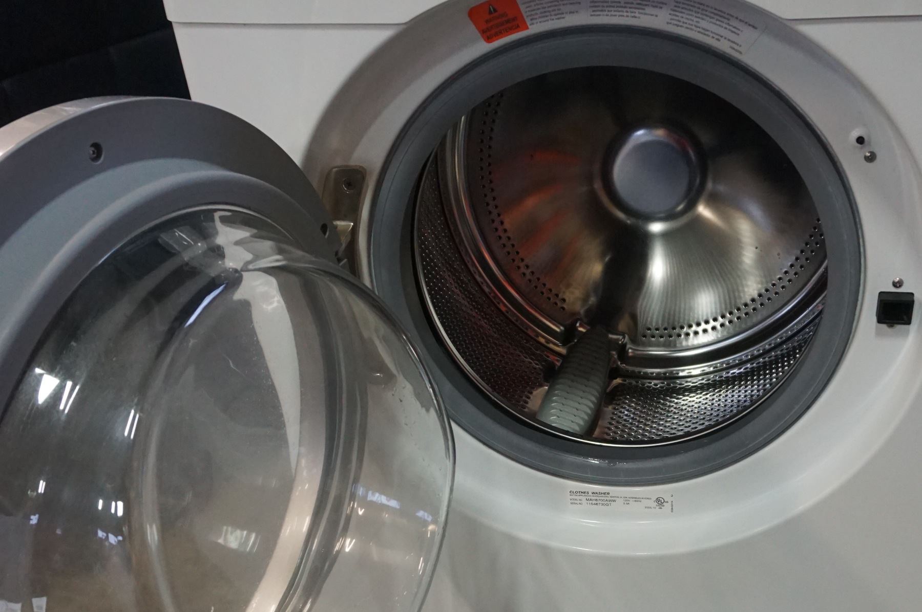 WHITE MAYTAG NEPTUNE FRONT LOAD WASHER AND DRIER GUARANTEED TESTED AND ... WHITE MAYTAG NEPTUNE FRONT LOAD WASHER AND DRIER GUARANTEED TESTED AND ...