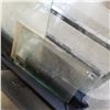 Image 4 : 10 VARIOUS PIECES OF GLASS AND BEVELED GLASS PANELS