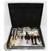 Image 1 : NORTHCRAFT STAINLESS STEEL FLATWARE SET IN WOOD