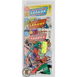3 JUSTICE LEAGUE COLLECTOR COMICS