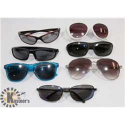BAG OF 7 STORAGE LOCKER FIND SUNGLASSES