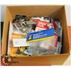 Image 1 : ESTATE BOX OF ASSORTED AUTOMOTIVE ITEMS