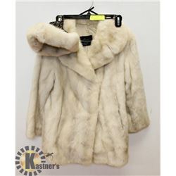 VINTAGE WOMEN'S FUR COAT WITH MATCHING HAT