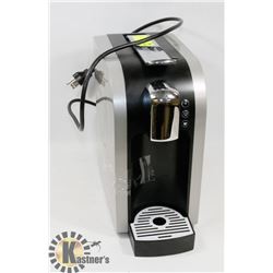 VERISMO SINGLE CUP COFFEE MAKER