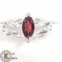 SILVER GARNET 7 RING