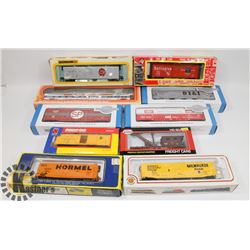 FLAT OF 10 HOPPER TRAINS BACHMAN