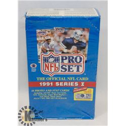 BOX OF NFL PROSET SEALED 1991 SERIES I CARD PACKS.