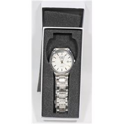 NEW SEIKO QUARTZ STAINLESS STEEL BACK WATER