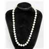 Image 1 : VINTAGE FAUX PEARL NECKLACE