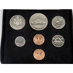 1978 CANADIAN SPECIMEN SET IN CASE.