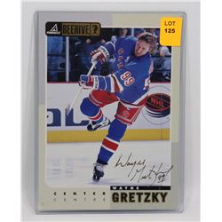 COLLECTIBLESWAYNE GRETZKY SIGNED BEEHIVE