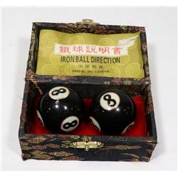 SET OF EIGHT BALL- RELAXATION BAODING