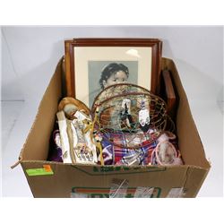 BOX W/NATIVE WOOD FRAMED PICTURES