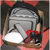 Image 1 : LARGE BOX W/10 BAKING PANS, XL ROASTER,