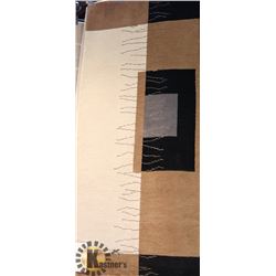 143) MONTERAY 3180, 5X8 TRADITIONAL CARPET,