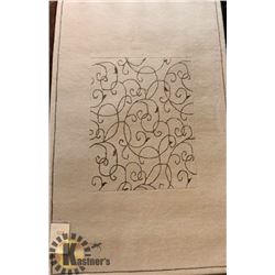 104) COMFORT CL007, 5X8 MODERN CARPET,