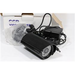 CCD SECURITY CAMERA WITH  NIGHT VISION, NEW IN BOX