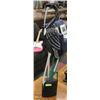 Image 1 : LARGE WOOD HERON STATUE - 39"H X 7"W. HOME,