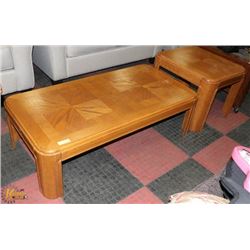 RECTANGULAR WOOD COFFEE TABLE (25"X22"X19") WITH
